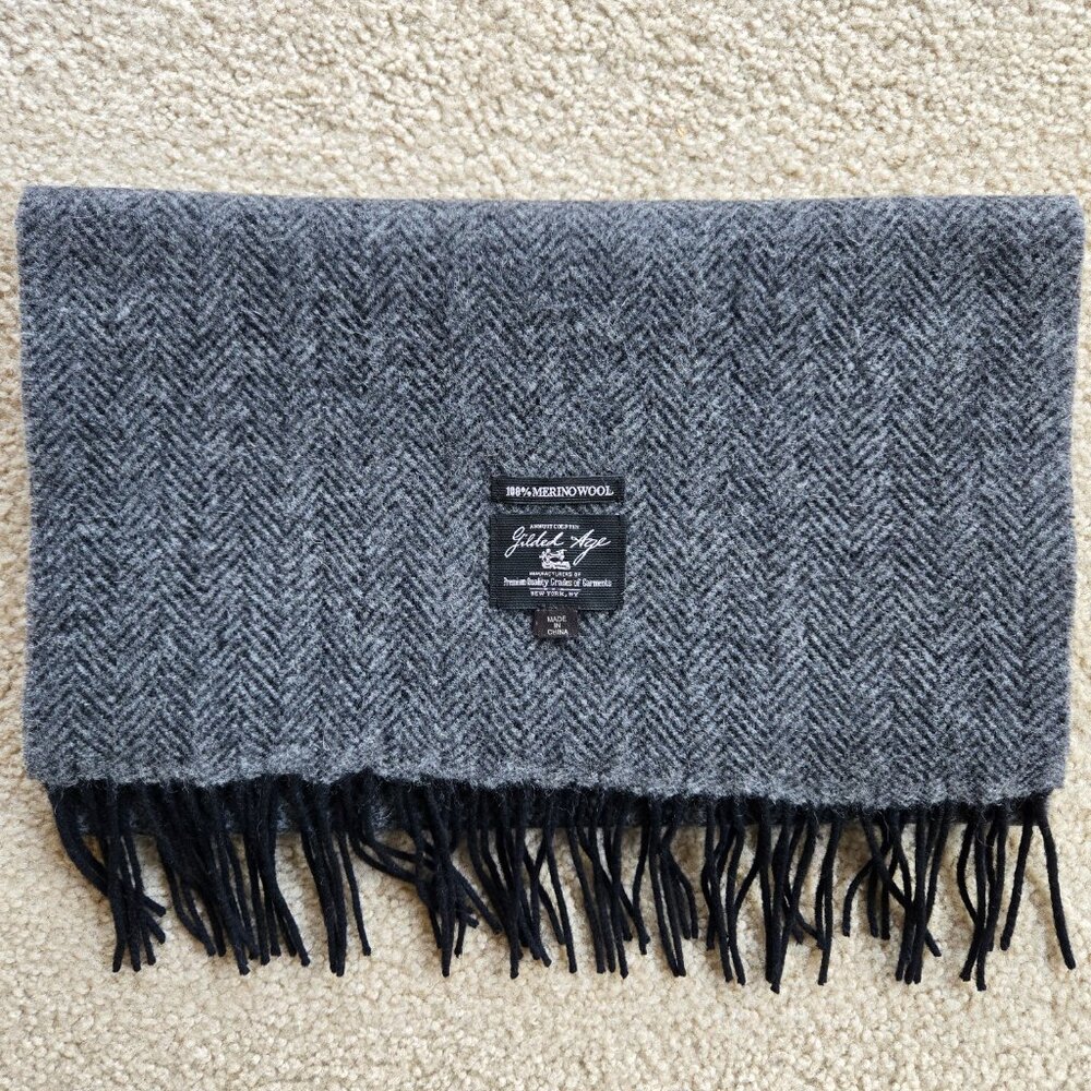 Gilded Age 100% Merino Wool Herringbone Grey Black Fringe Scarf - Picture 7 of 7